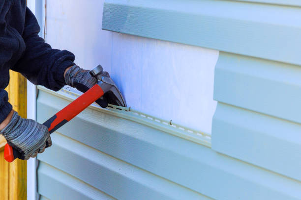 Reliable Vinyl Siding contractor in Edgewater, NJ by Squared Siding